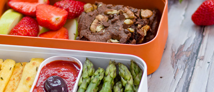 lunch box vegan - brownie vegan et frites de panisse